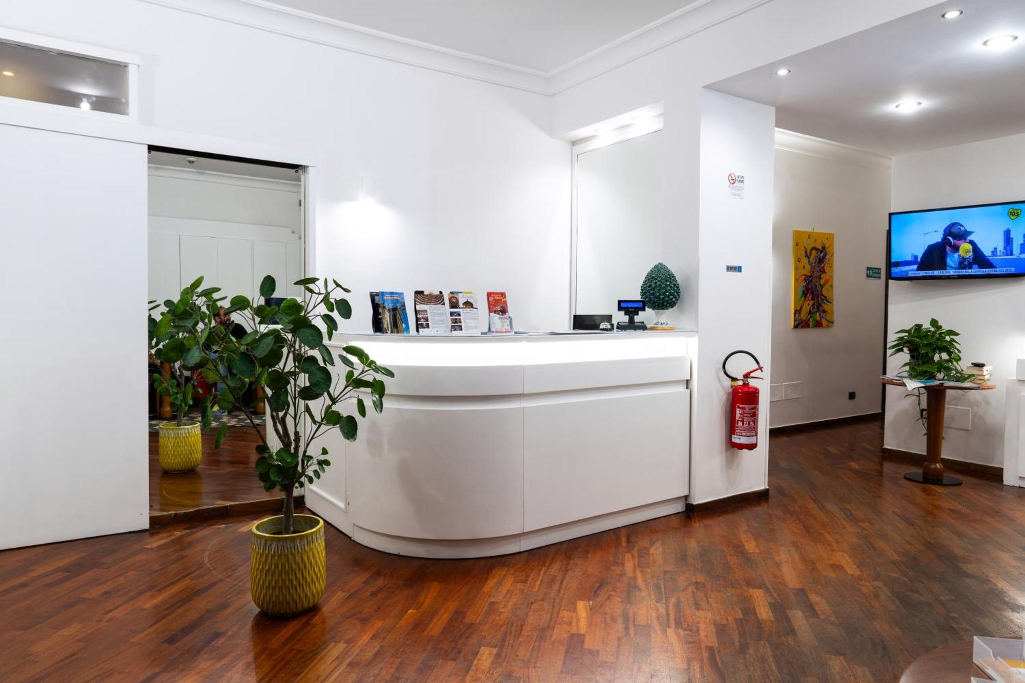 Hotel City Center Palermo Bagian luar foto