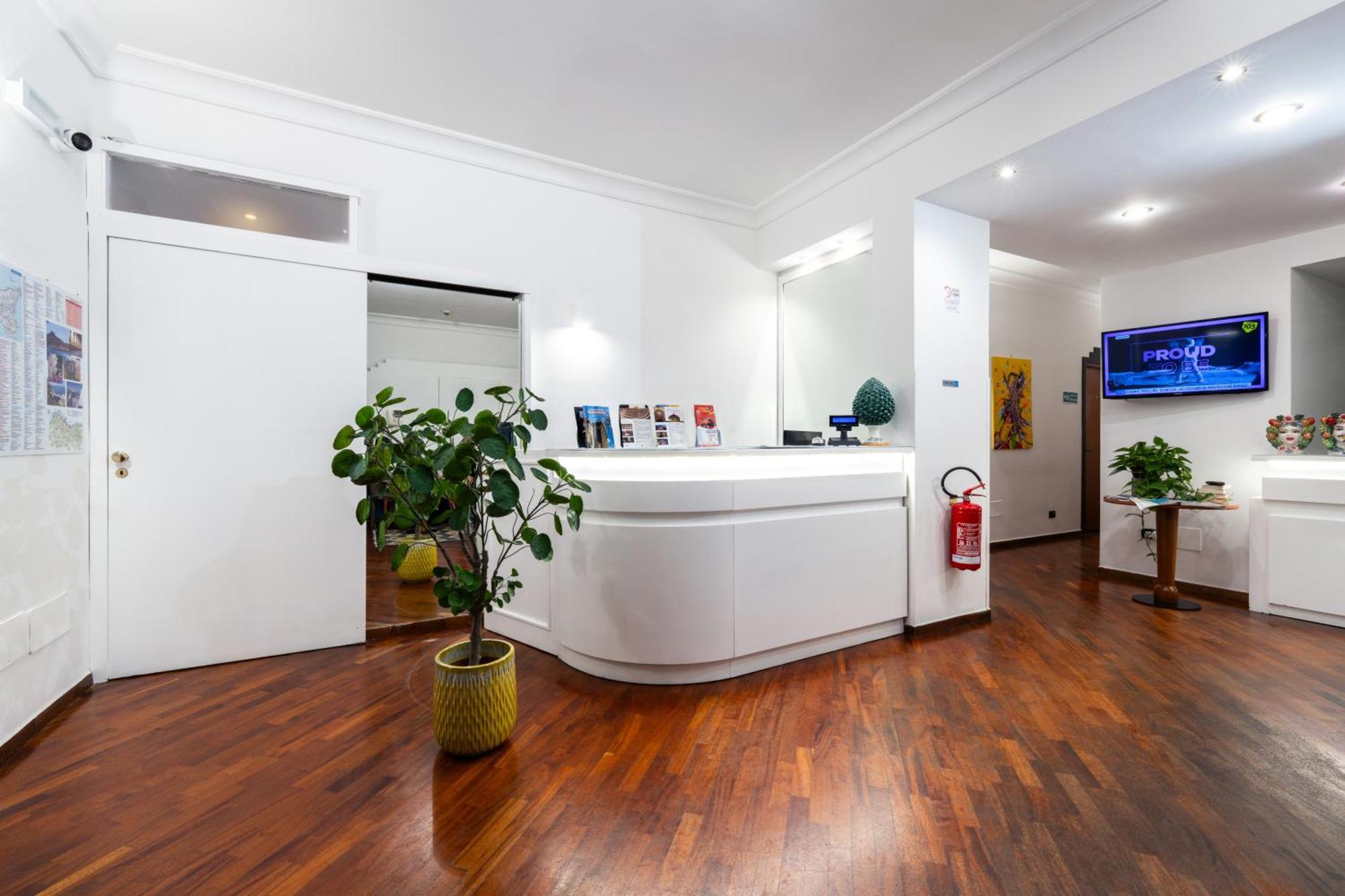 Hotel City Center Palermo Bagian luar foto