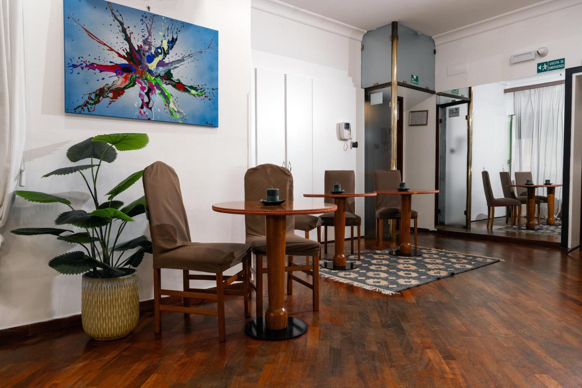 Hotel City Center Palermo Bagian luar foto