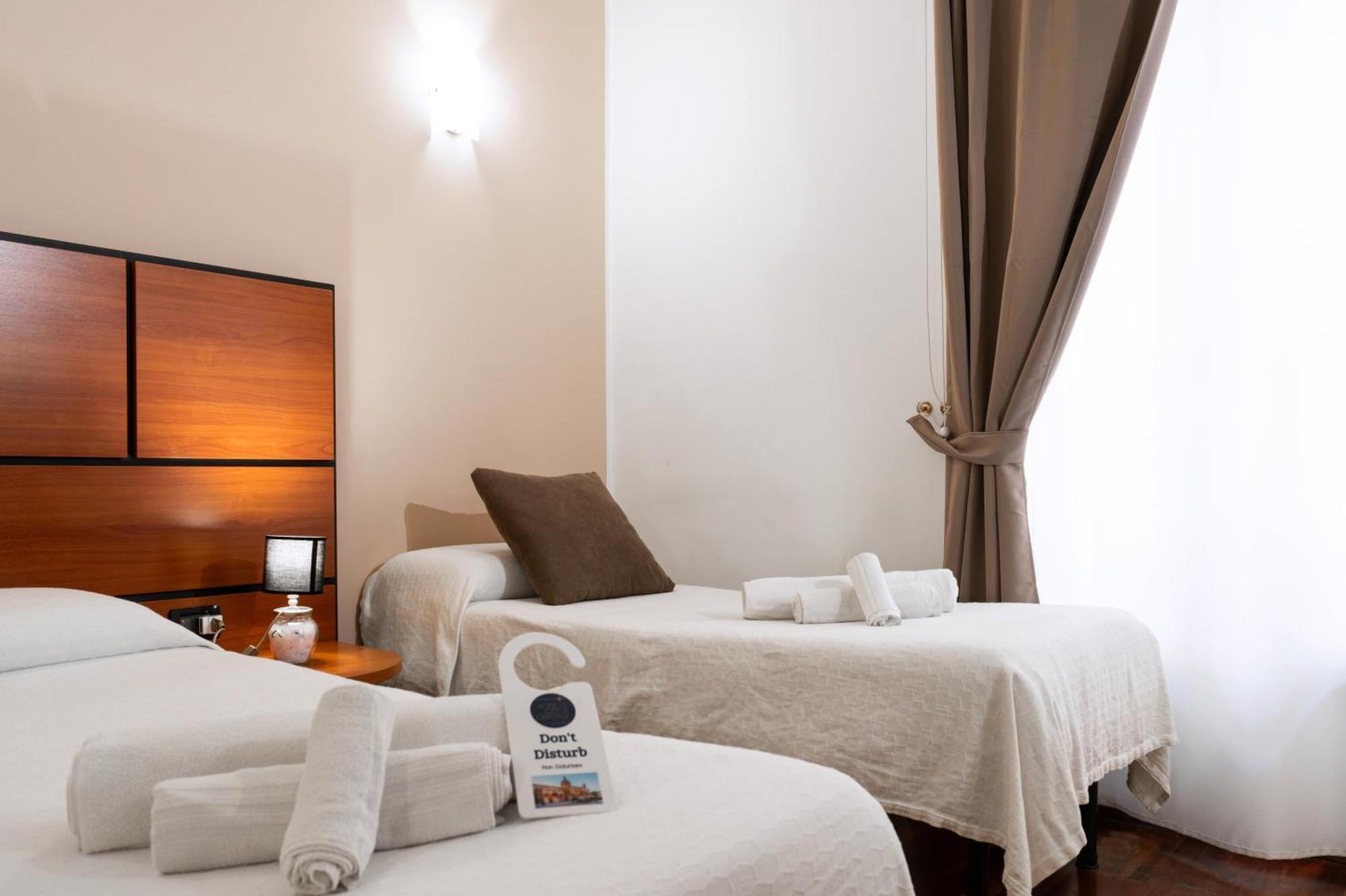 Hotel City Center Palermo Bagian luar foto
