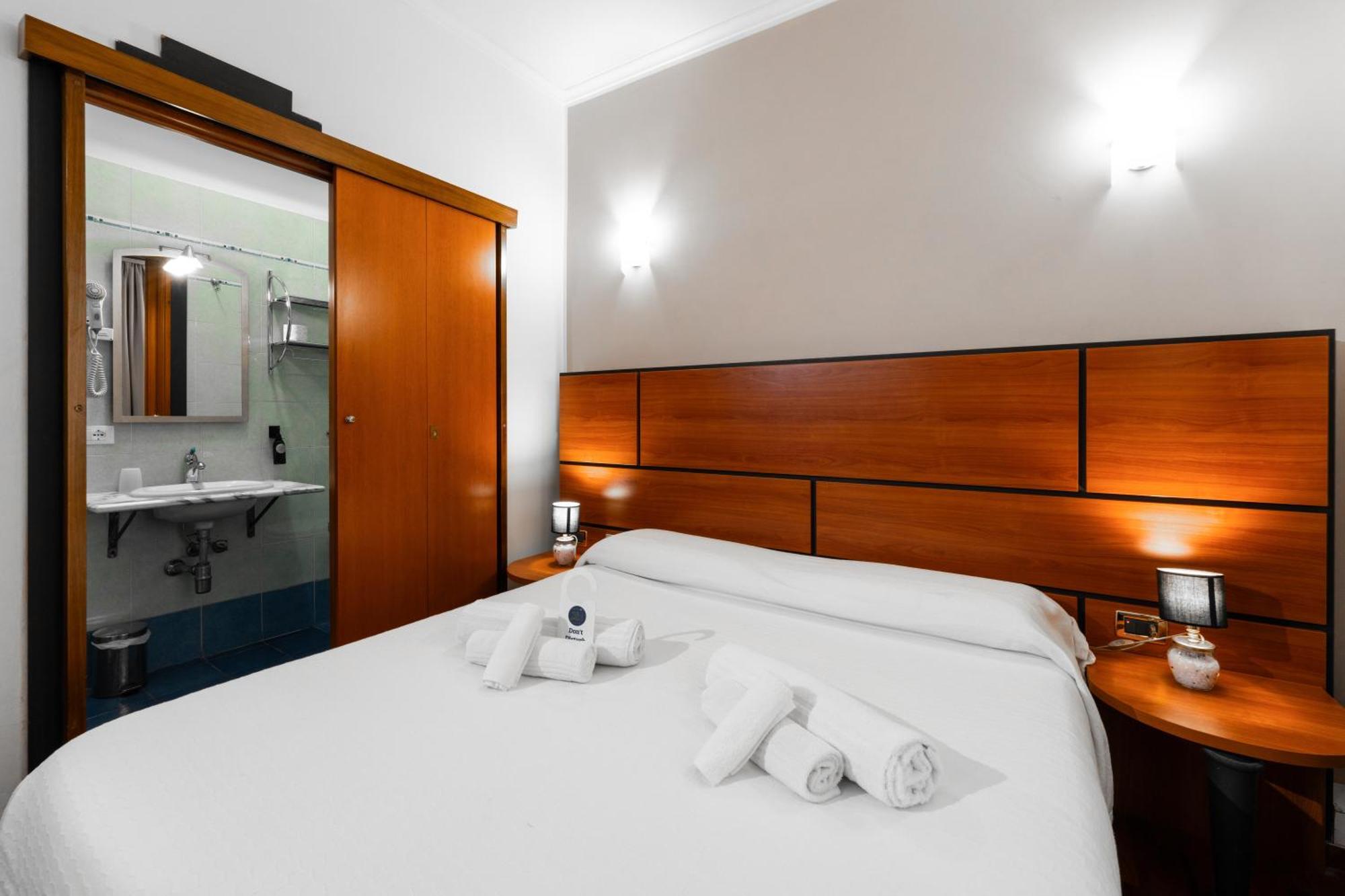 Hotel City Center Palermo Bagian luar foto