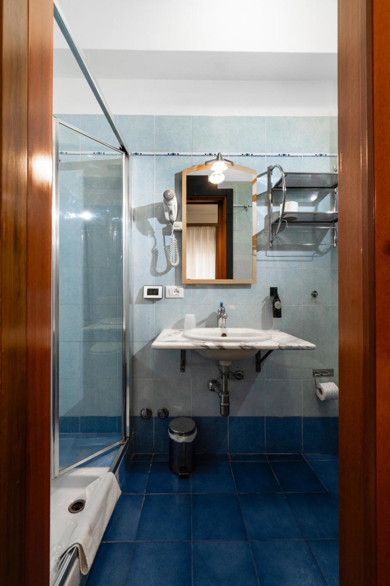 Hotel City Center Palermo Bagian luar foto