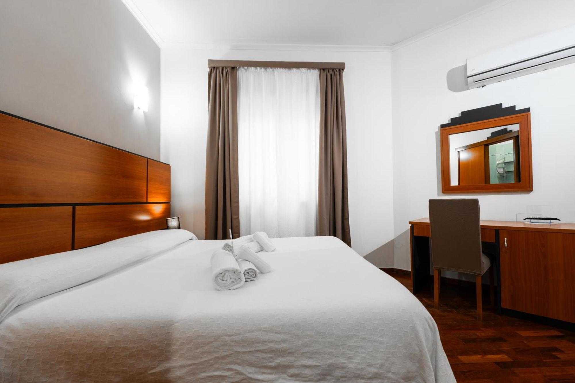 Hotel City Center Palermo Bagian luar foto