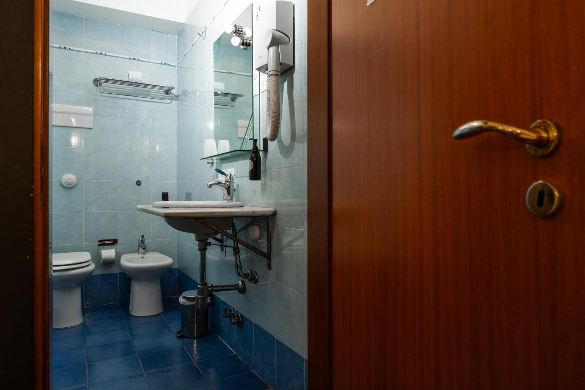 Hotel City Center Palermo Bagian luar foto